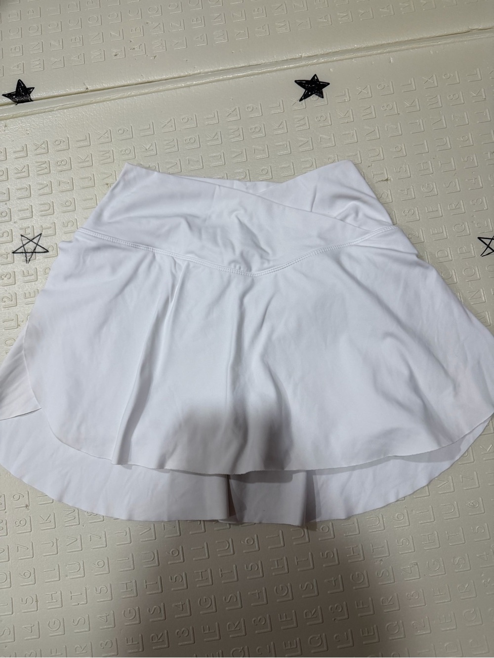 HALARA White Flared Athletic Skort